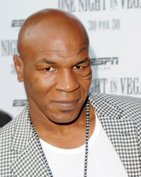 free mike tyson wallpapers. mike tyson in action.