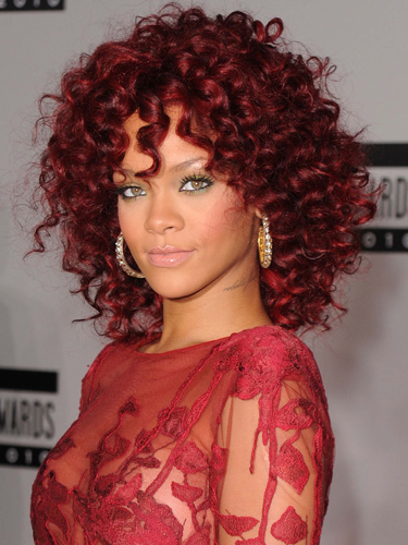 rihanna hair 2011 red. *After Rihanna rose to fame