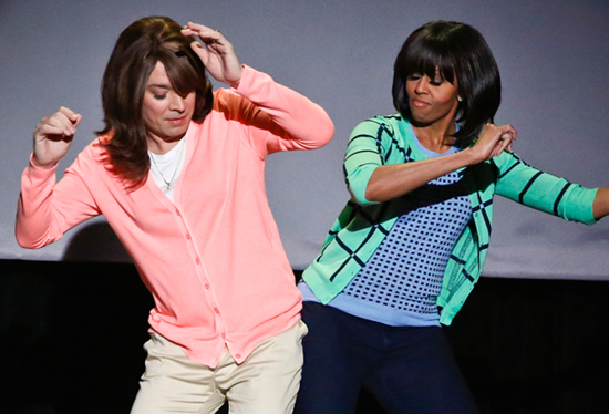 michelle-obama-jimmy-fallon-mom-dancing.
